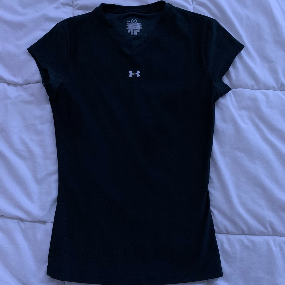 UNDER ARMOUR WORKOUT SHIRT